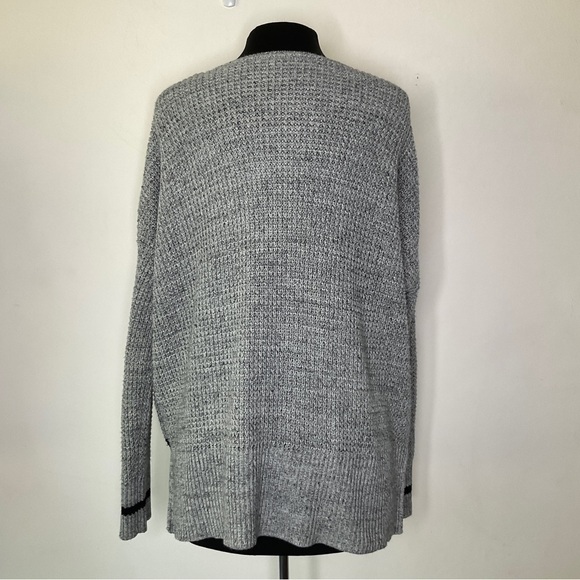 White + Warren Extended Shoulder V-Neck Sweater High & Low Cotton Grey Large - Picture 5 of 11